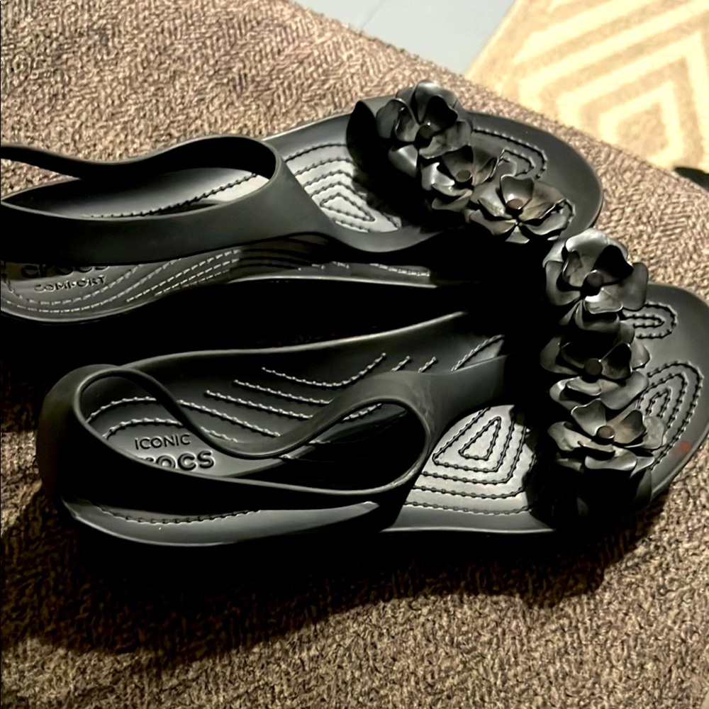 Crocs Women's Black Floral Sandals